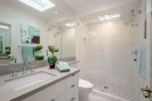 747 Bromfield Rd, Hillsborough, CA 94010 - Photo 39