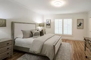 747 Bromfield Rd, Hillsborough, CA 94010 - Photo 39