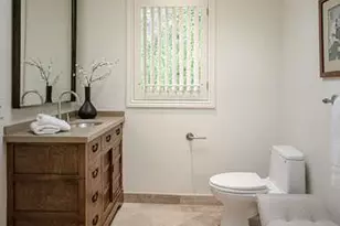 747 Bromfield Rd, Hillsborough, CA 94010 - Photo 25