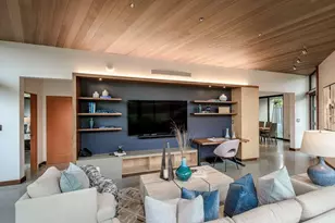 747 Bromfield Rd, Hillsborough, CA 94010 - Photo 59