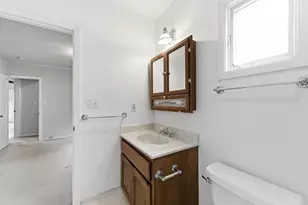 21 Cobblestone Ln, San Carlos, CA 94070 - Photo 29