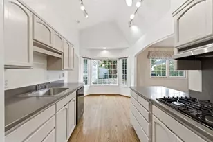 21 Cobblestone Ln, San Carlos, CA 94070 - Photo 21