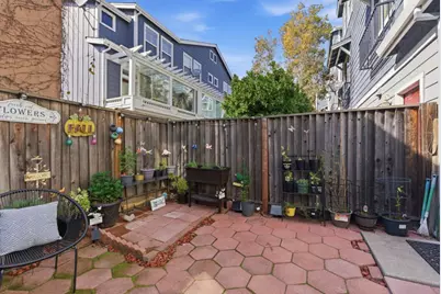 22873 Kingsford Way, Hayward, CA 94541 - Photo 27