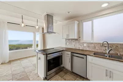 62 Palisades Dr, Daly City, CA 94015 - Photo 9