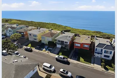 62 Palisades Dr, Daly City, CA 94015 - Photo 49