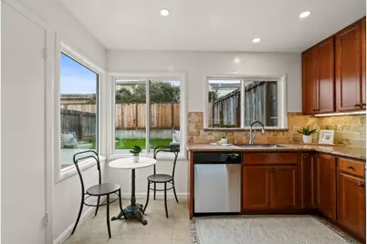 466 Oak Ave, San Bruno, CA 94066 - Photo 11