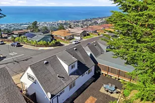 467 Heathcliff Dr, Pacifica, CA 94044 - Photo 19