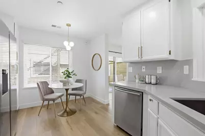 982 La Mesa Ter E, Sunnyvale, CA 94086 - Photo 11