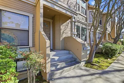 982 La Mesa Ter E, Sunnyvale, CA 94086 - Photo 3