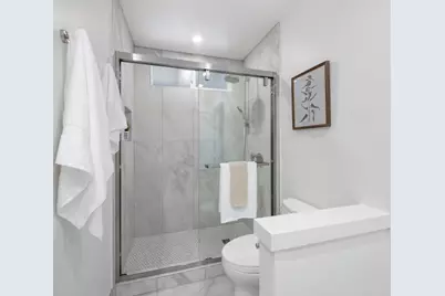 2056 Fairmont Dr, San Mateo, CA 94402 - Photo 37