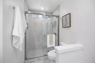 2056 Fairmont Dr, San Mateo, CA 94402 - Photo 37