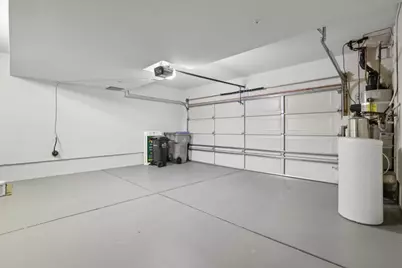 2189 Pomme Ct, San Jose, CA 95125 - Photo 37