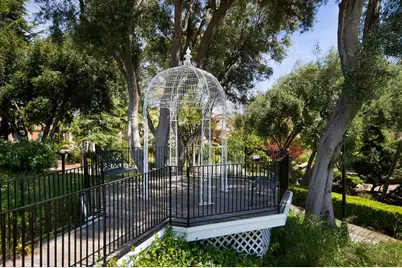 5805 Chambertin Dr, San Jose, CA 95118 - Photo 65