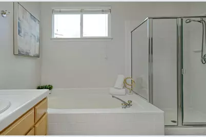 5805 Chambertin Dr, San Jose, CA 95118 - Photo 27