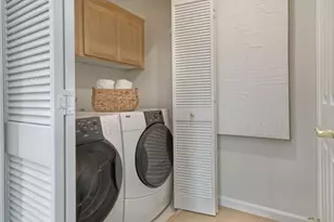 5805 Chambertin Dr, San Jose, CA 95118 - Photo 39