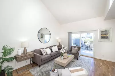 18 Binnacle Ln, Foster City, CA 94404 - Photo 3