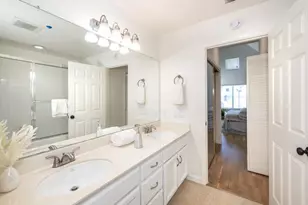 18 Binnacle Ln, Foster City, CA 94404 - Photo 17