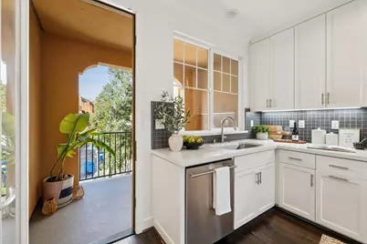 379 Derby Ave, San Mateo, CA 94403 - Photo 9