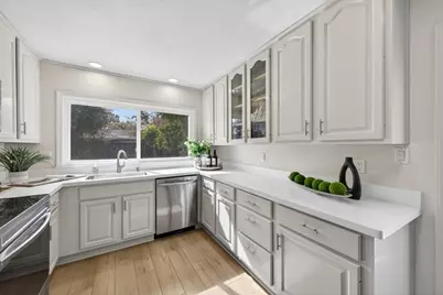 632 Lanfair Dr, San Jose, CA 95136 - Photo 5