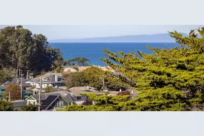 311 Lighthouse, Pacific Grove, CA 93950 - Photo 15