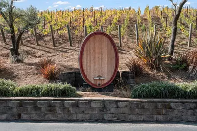 18940 Westview Dr, Saratoga, CA 95070 - Photo 33