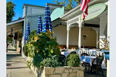 18940 Westview Dr, Saratoga, CA 95070 - Photo 31