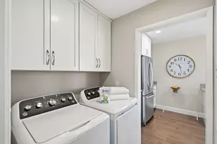 1075 Shell Blvd 7, Foster City, CA 94404 - Photo 3