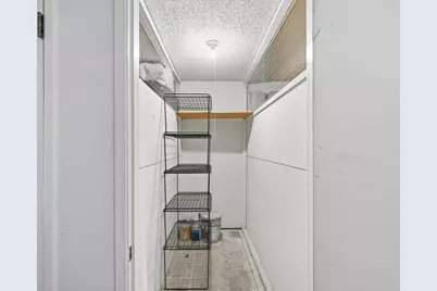 1075 Shell Blvd 7, Foster City, CA 94404 - Photo 29