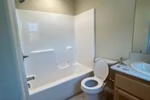 148 Ermosa Wy, King City, CA 93930 - Photo 5