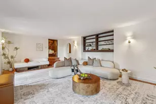 2323 Summit Dr, Hillsborough, CA 94010 - Photo 47