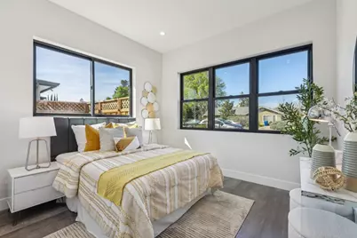 12584 Paseo Flores, Saratoga, CA 95070 - Photo 19