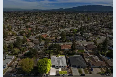 12584 Paseo Flores, Saratoga, CA 95070 - Photo 35