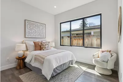 12584 Paseo Flores, Saratoga, CA 95070 - Photo 17