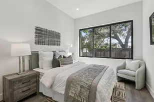 12584 Paseo Flores, Saratoga, CA 95070 - Photo 25