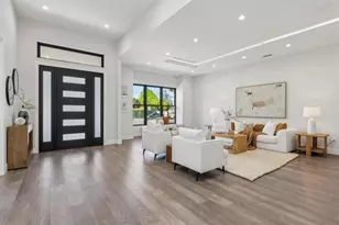 12584 Paseo Flores, Saratoga, CA 95070 - Photo 3