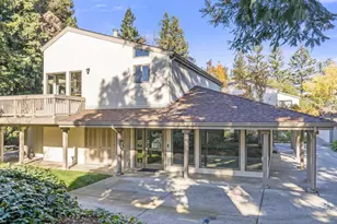 19713 Vineyard Ln, Saratoga, CA 95070 - Photo 27