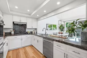 19713 Vineyard Ln, Saratoga, CA 95070 - Photo 11