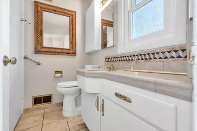 22 San Juan Dr, Salinas, CA 93901 - Photo 9
