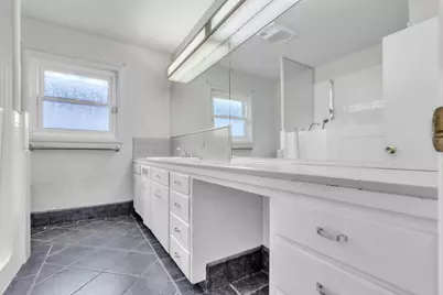 22 San Juan Dr, Salinas, CA 93901 - Photo 11