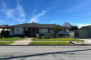 22 San Juan Dr, Salinas, CA 93901 - Photo 1