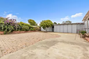 22 San Juan Dr, Salinas, CA 93901 - Photo 7