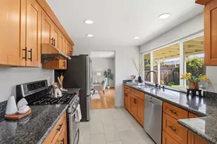 6448 Menlo Dr, San Jose, CA 95120 - Photo 15