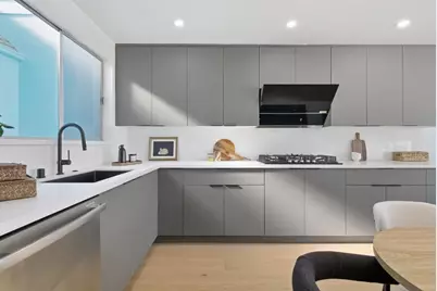 550 Holyoke St, San Francisco, CA 94134 - Photo 11