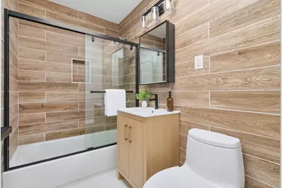 550 Holyoke St, San Francisco, CA 94134 - Photo 13