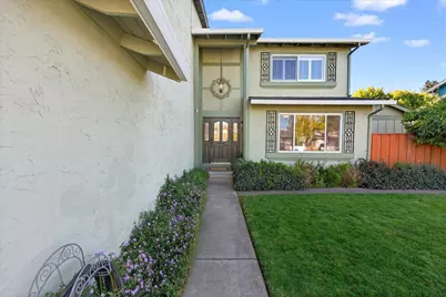 704 Lexington Pl, Gilroy, CA 95020 - Photo 7