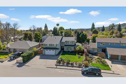 704 Lexington Pl, Gilroy, CA 95020 - Photo 77