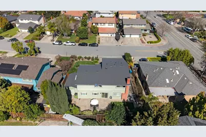 704 Lexington Pl, Gilroy, CA 95020 - Photo 75