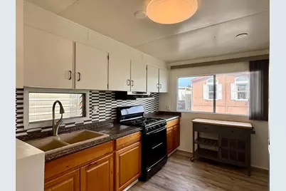 925 38th 33, Santa Cruz, CA 95062 - Photo 5