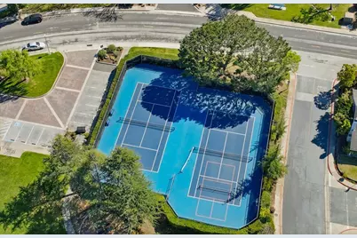 23 Binnacle Ln, Foster City, CA 94404 - Photo 105