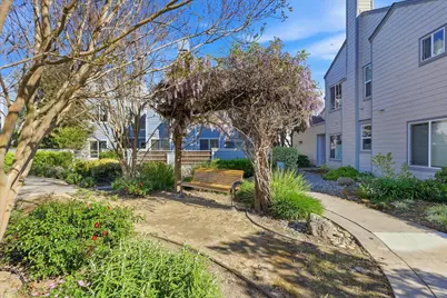 23 Binnacle Ln, Foster City, CA 94404 - Photo 87